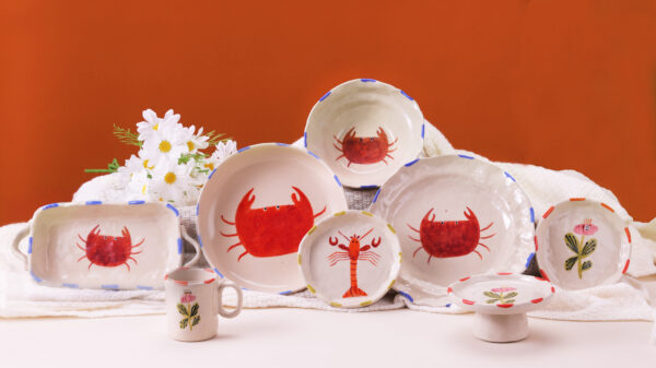 Hand-painted Bowl - Crab - 8" - Image 3